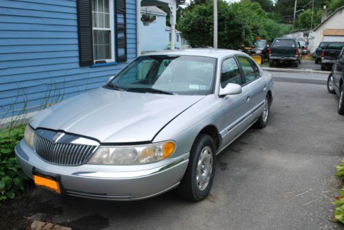 1999 lincoln continental base sedan 4-door 4.6l