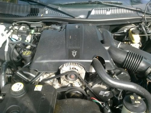 2003 Lincoln Town Car Signature Sedan 4-Door 4.6L, image 9