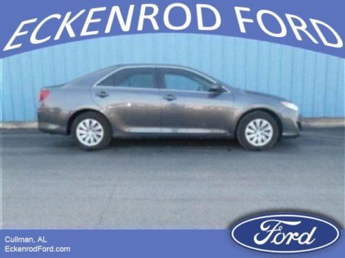 2014 sedan toyota camry used regular unleaded i-4 2.5 fwd gray