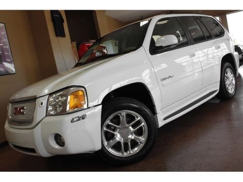 2008 gmc envoy denali automatic 4-door suv