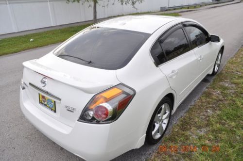 2009 White Nissan Altima 3.5 4dr Sedan CVT, US $13,999.00, image 4