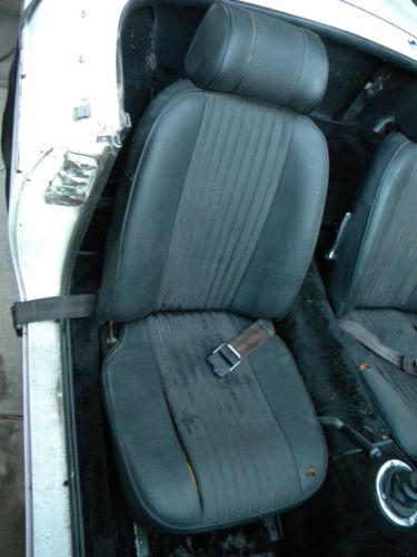 Complete Non-Runner Project / Parts Car Engine Turns Freely Some Lower Body Rust, image 16