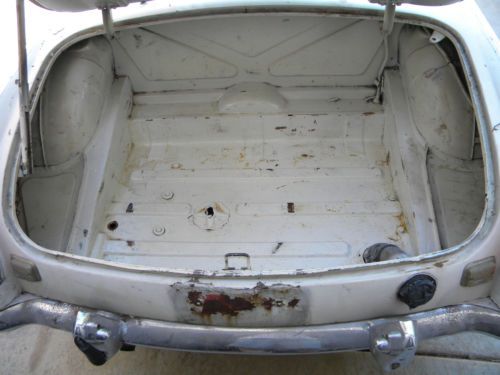Complete Non-Runner Project / Parts Car Engine Turns Freely Some Lower Body Rust, image 23