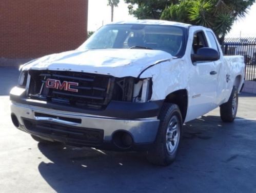 2013 gmc sierra 1500 damaged runs! export welcome! priced to sell! wont last!