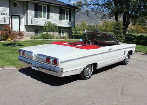 Nice 1966 Plymouth Fury III Convertible with new top, new tires, runs great!, image 5