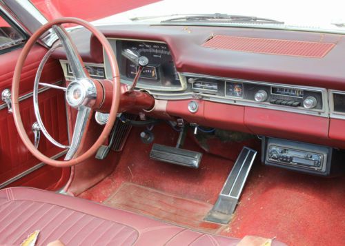 Nice 1966 Plymouth Fury III Convertible with new top, new tires, runs great!, image 12