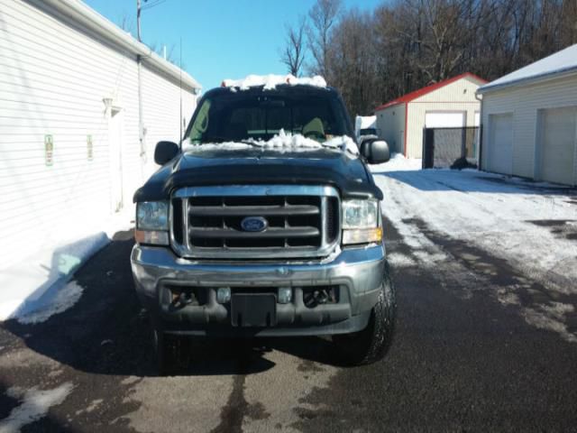 Ford f-250 xlt crew cab pickup 4-door