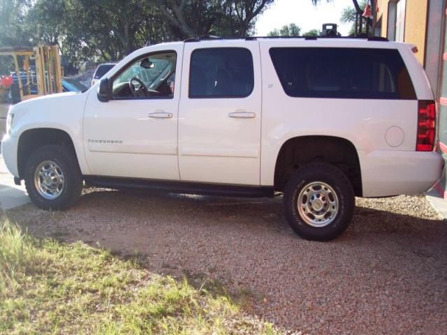 Chevrolet suburban lt sport utility 4-door