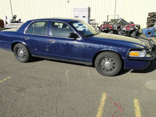 2008 ford crown victoria police interceptor 4 door sedan