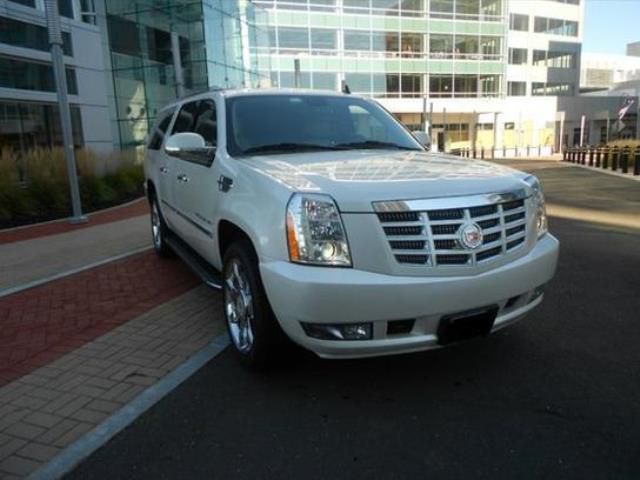 Cadillac: escalade luxury sport utility 4-door