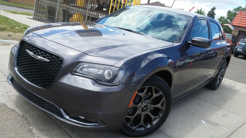 2015 chrysler 300 s