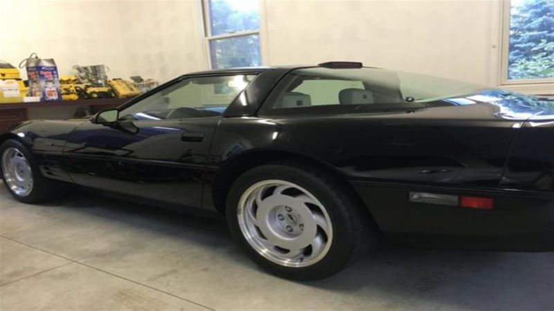 Chevrolet: corvette zr-1