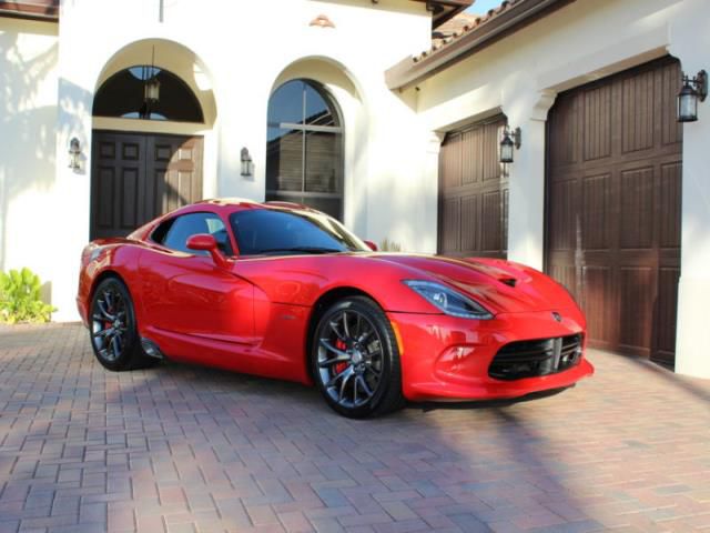 2013 dodge viper gts