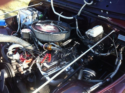 Jeep cj7 1979 , burgundy, great condition