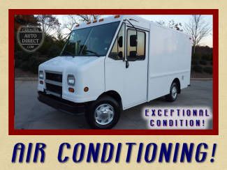 04 air conditioning like new tires front bulkhead door aluminum/wood sony sound