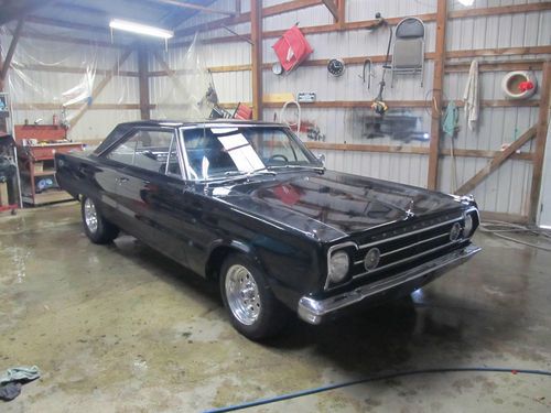 1966 plymouth satellite big block 4 spd. power steering disc brakes rust free !!