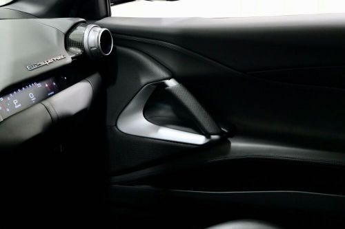 2019 Ferrari 812 Superfast, US $275,175.00, image 23