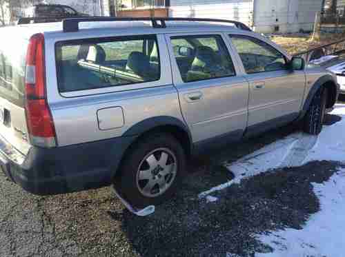 2001 Volvo XC 70 AWD Wagon , Ext = Silver/ Int = Blue Leather, image 10