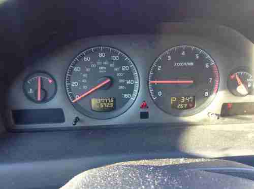 2001 Volvo XC 70 AWD Wagon , Ext = Silver/ Int = Blue Leather, image 12