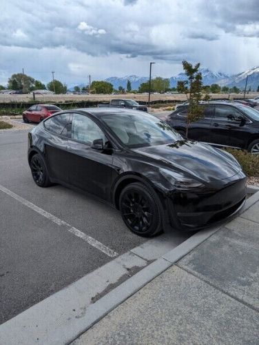 2023 tesla model y awd long range 4dr crossover