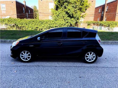 2013 toyota prius three