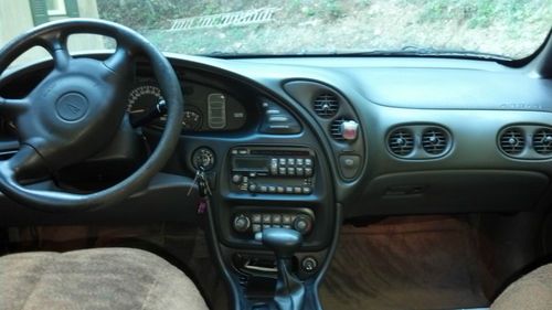 2000 pontiac bonneville se sedan 4-door 3.8l