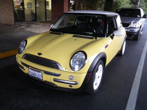 2003 mini cooper coupe 4cyl. 5 speed trans / 60 day layaway / worldwide shipping