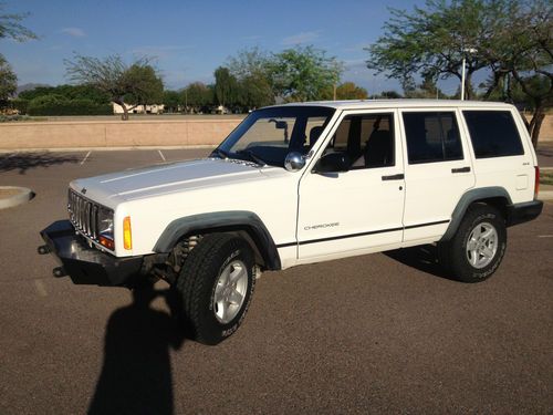 1998 jeep cherokee police suv