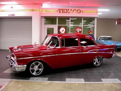 1957 chevrolet 210 sedan street rod