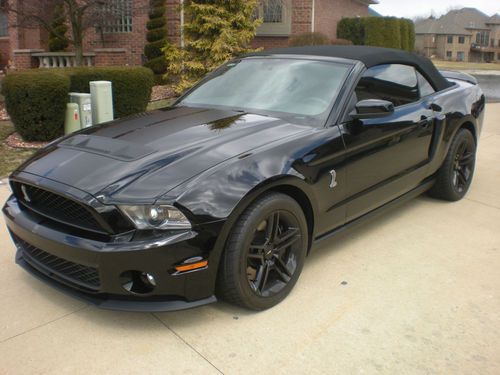 2010 ford mustang shelby gt500 convertible 2-door 5.4l