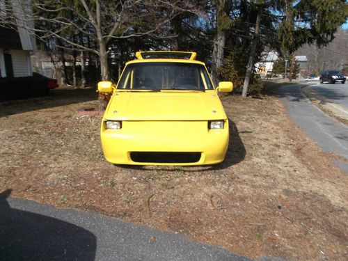 Pro street yellow good condition van lower to ground custom body custom frame