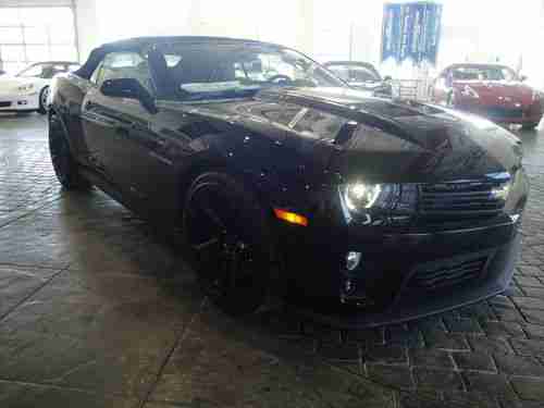 SINISTER TRIPLE BLACK NEW CAMARO CONVERTIBLE ZL1 WITH CARBON FIBER HOOD 6-SPD!, US $61,990.00, image 5