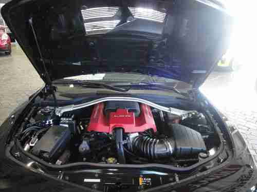 SINISTER TRIPLE BLACK NEW CAMARO CONVERTIBLE ZL1 WITH CARBON FIBER HOOD 6-SPD!, US $61,990.00, image 10