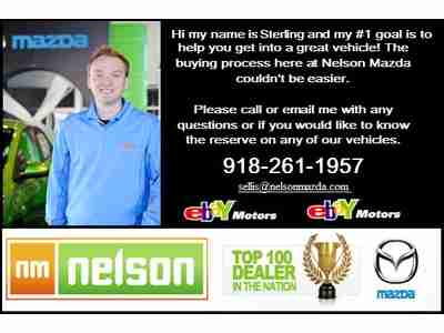 AWD V8 Leather Sunroof DVD GOLD Package Convenience Package JBL 3rd Row Seating, image 2