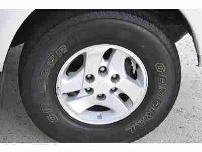 AWD V8 Leather Sunroof DVD GOLD Package Convenience Package JBL 3rd Row Seating, image 7