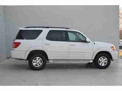 AWD V8 Leather Sunroof DVD GOLD Package Convenience Package JBL 3rd Row Seating, image 17