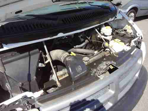 2000 dodge cargo,no rust,low miles, no reserve, image 11
