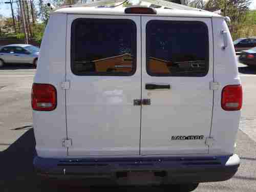 2000 dodge cargo,no rust,low miles, no reserve, image 14