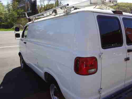 2000 dodge cargo,no rust,low miles, no reserve, image 16