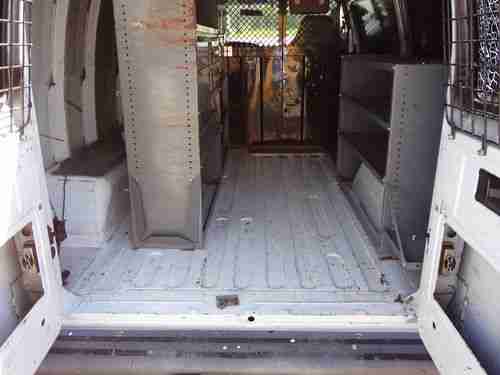 2000 dodge cargo,no rust,low miles, no reserve, image 17