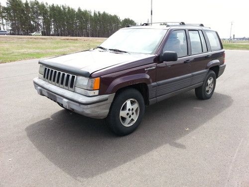 ~~no reserve 1994 jeep grand cherokee 4x4~~