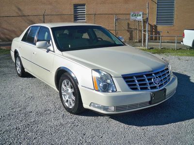 Heated and cooled leather seats, xm radio, pearl white, dts,