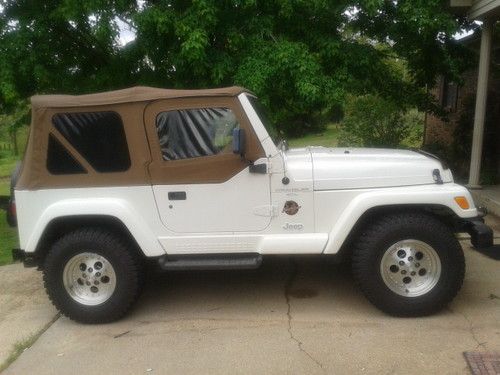 1998 jeep wrangler sahara low miles