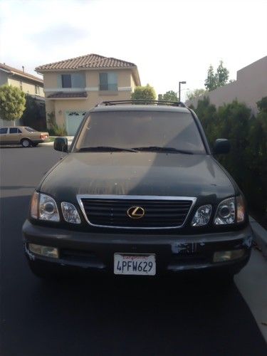 Lexus lx 470 suv runs good!!!