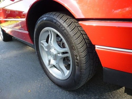 1991 Cadillac Allante Base Convertible 2-Door 4.5L, image 5