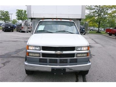 BOX TRUCK Diesel 6.5L Rear Wheel Drive Dual Rear Wheels Tires - Front All-Season, US $12,900.00, image 2