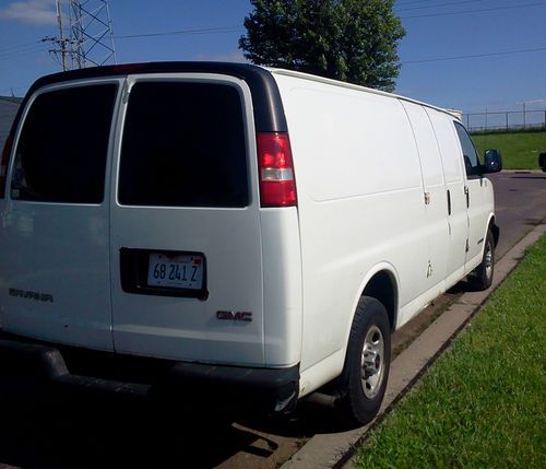 2003 gmc savana 2500 extended cargo van