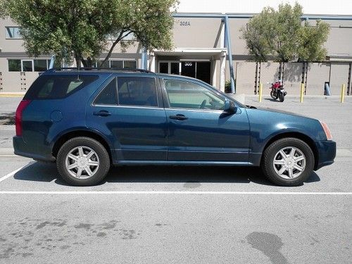 2004 cadillac srx base sport utility 4-door 3.6l v6 - runs great! low miles!