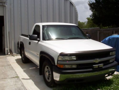 2002 chevrolet silverado 1500 base standard cab pickup 2-door 4.8l