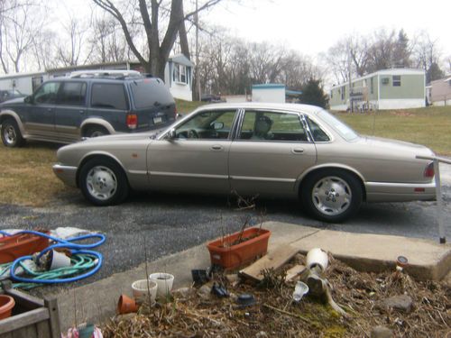 1995 jaguar xj6 base sedan 4-door 4.0l